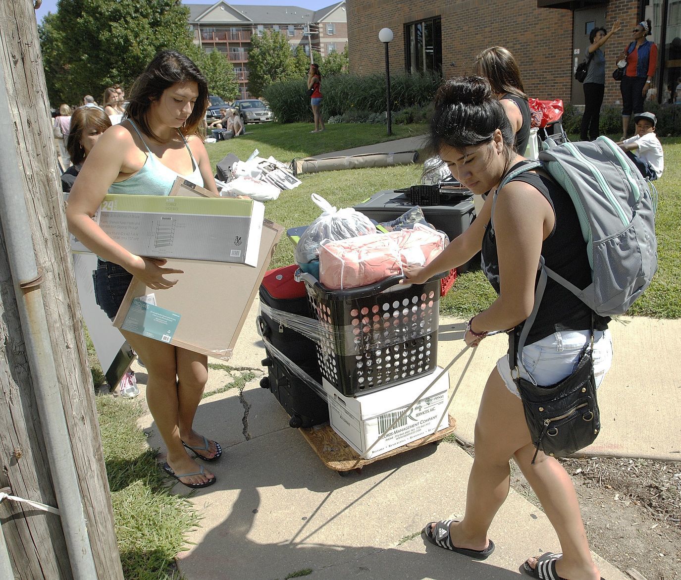 August 12, 2015: ISU Move In